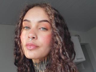 Watch CasalMuitoQuente live on cam on XLoveCam