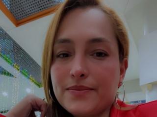 Watch ScarletTrouseX Live on XLoveCam