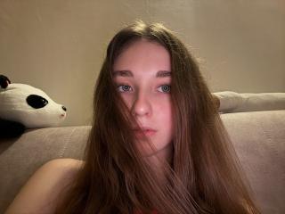 AlisaBlisss Webcam Porno Live - Photo 4/7