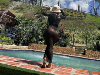 AlahiaRouse Image Gallery