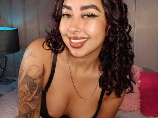 AryVixen Webcam Porno Live - Photo 18/21