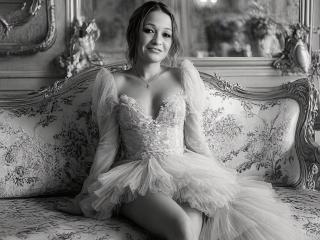 AgathaStone Webcam Porno Live - Photo 15/21