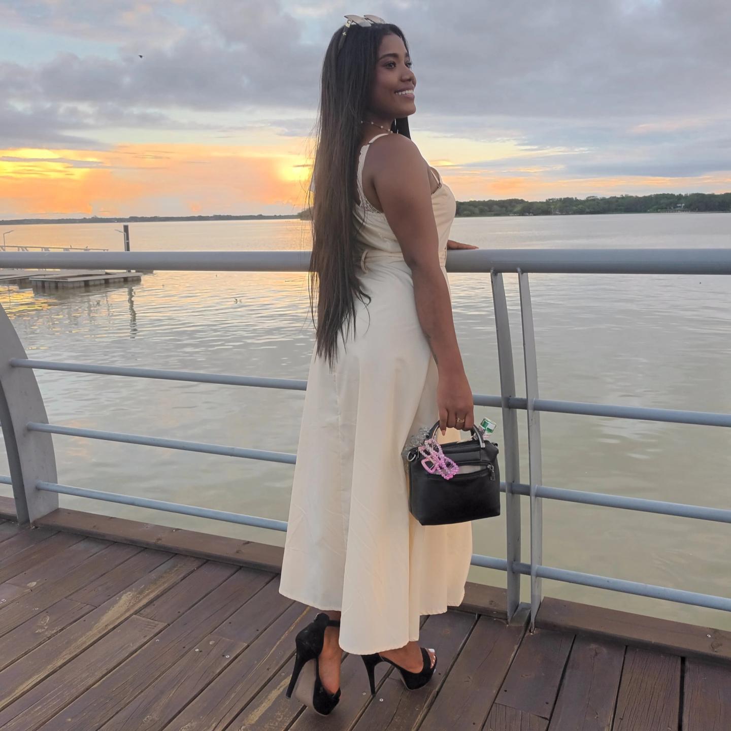 webcam model Caylin from XloveCam webcam model Caylin from XloveCam