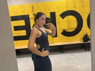 SharonKlart Blowjob XXX Cams - Photo 9/21