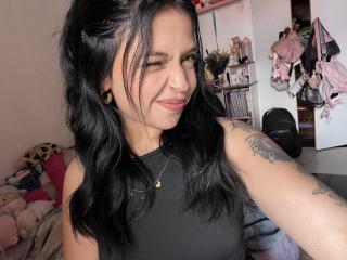 EmiliaJade Seins Liveshow - Photo 4/21