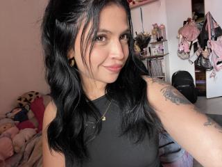 EmiliaJade Image Gallery