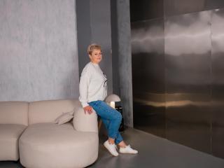 EmiliaGree Seins Liveshow - Photo 9/21