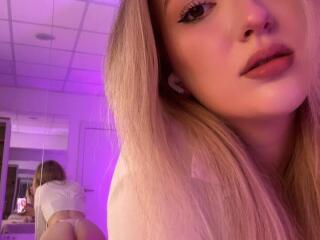 Synrix Fellation XXX Cams - Photo 6/21