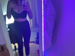 Innysik Hot Pussy - Photo 2/21