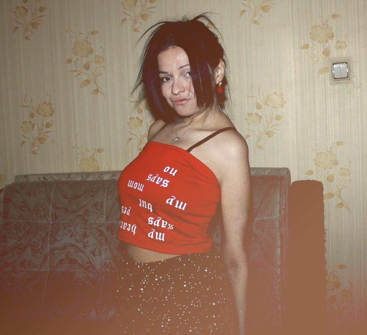 webcam model LeonoreElly from XloveCam webcam model LeonoreElly from XloveCam