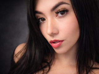 SofieWhite Blowjob XXX Cams - Photo 9/21