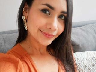 SophieJones69 Blowjob XXX Cams - Photo 7/21