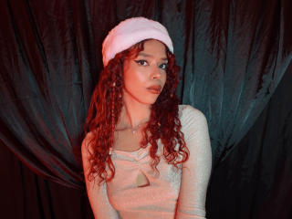 AteneaGrey Webcam Porno Live - Photo 10/21