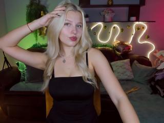 AliceWhitey Webcam Porno Live - Photo 19/21