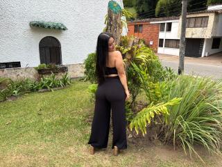 AnissaAli Webcam Porno Live - Photo 4/21