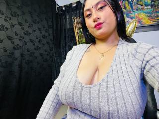 KalpanaAisha Seins Show XXX en Direct - Photo 16/21