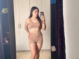 SophiaMarx Fellation XXX Cams - Photo 17/21