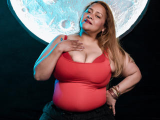 MonzerratBoyer Hot Liveshows - Photo 9/21