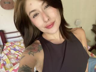 IsabellaPalacio Chatte en Chaleur - Photo 21/21