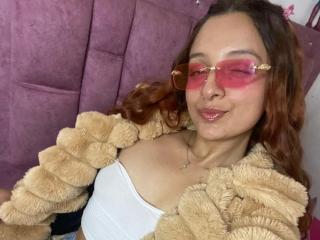 SaarahJones Fellation XXX Cams - Photo 16/21