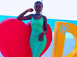 SexyDBijou Fellation XXX Cams - Photo 11/21