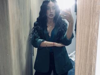 LillyTaylor Anal en Webcam Live - Photo 19/21