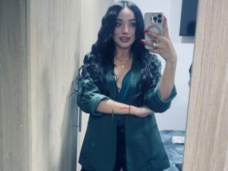 LillyTaylor Anal en Webcam Live - Photo 18/21