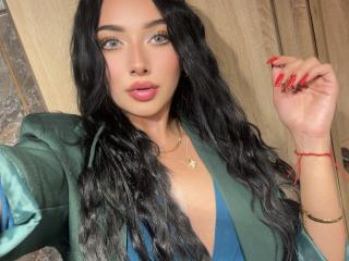 LillyTaylor Image Gallery