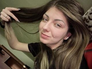 EmilyWilsonsy Seins Liveshow - Photo 6/6