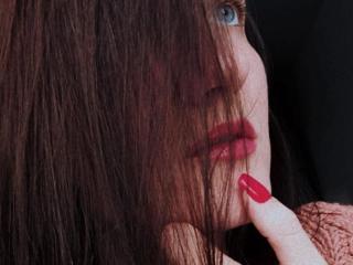 StephieRouse Fellation XXX Cams - Photo 17/17