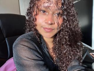 SofiaPassionne Fellation XXX Cams - Photo 18/21