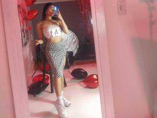 AliceHotBlue Webcam Porno Live - Photo 7/21