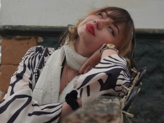 ElizaCanterville Image Gallery