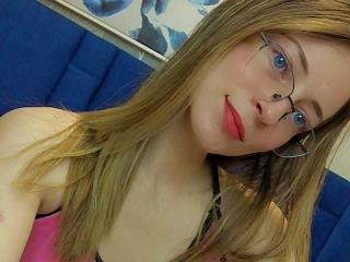 AmbeerWood Webcam Porno Live - Photo 12/21