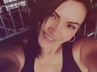 EstrellaSmmith Seins Liveshow - Photo 6/21