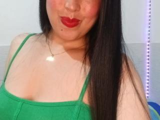 SylvieColette Blowjob XXX Cams - Photo 4/21