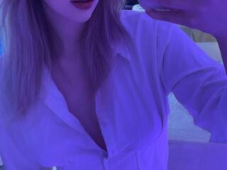 Synrix Blowjob XXX Cams - Photo 21/21