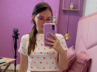 AmbeerWood Webcam Porno Live - Photo 10/21