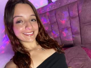 SaarahJones Fellation XXX Cams - Photo 11/21