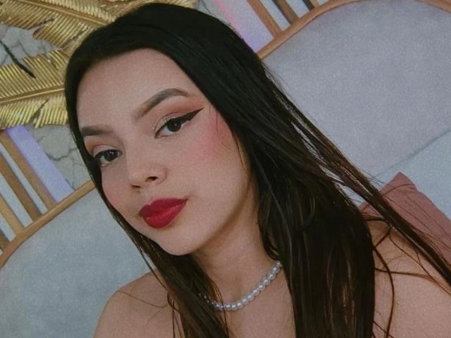 ViolettaRouse — live cam photo 2