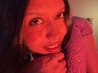 ZammySanz MILF Live - Photo 14/21