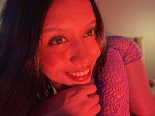 ZammySanz MILF Live - Photo 13/21