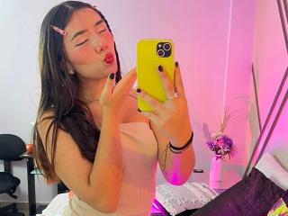 AlannaJonson Webcam Porno Live - Photo 7/21