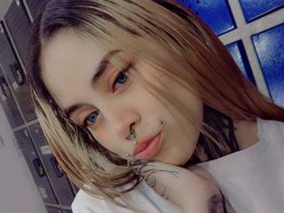 HadeDanny Image Gallery