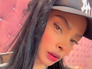 EmmaEbony Boobs Liveshow - Photo 19/21