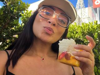 AmelineRousseau Webcam Porno Live - Photo 5/21