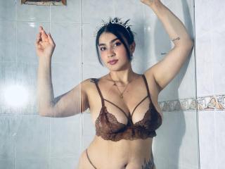 ScarletReyes Blowjob XXX Cams - Photo 16/21