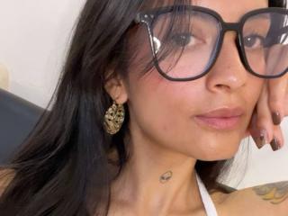 NiaWhitee Image Gallery