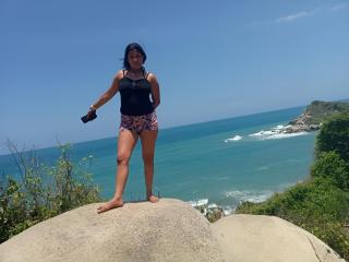 ArianithaXox Webcam Porno Live - Photo 13/21