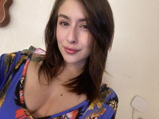 IsabellaPalacio Chatte en Chaleur - Photo 16/21